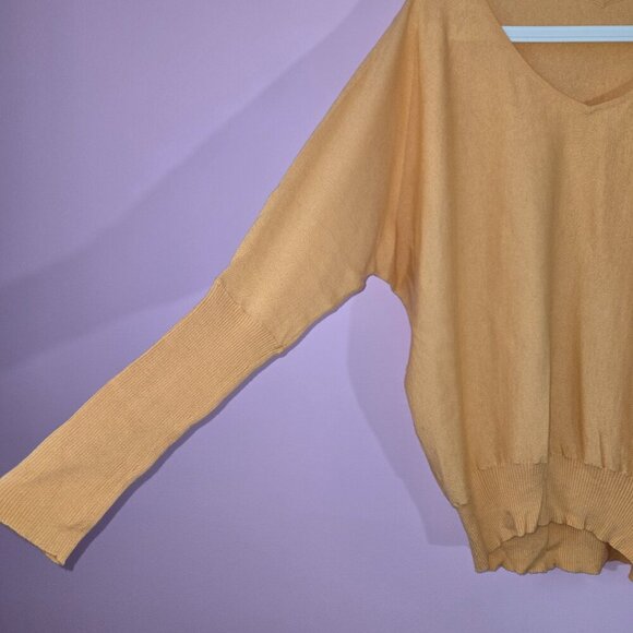 Raffi Cashmere V-Neck front and back Off The Shoulder Sweater, M, Peach Color - Picture 2 of 9
